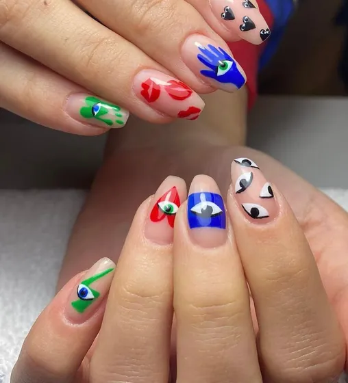 Pop art göz ve dudak desenli renkli nail art – Nailnissbar